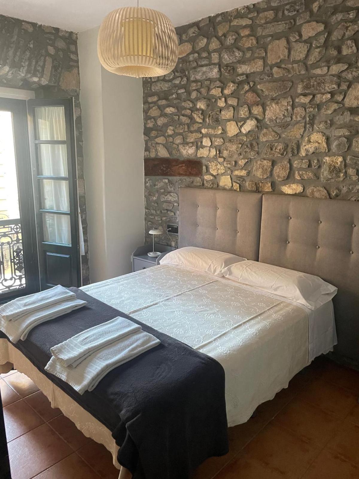 Apartamentos Hevia 비야비시오사 외부 사진